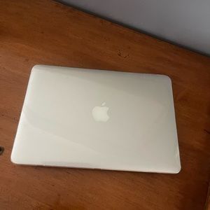 13 inch Mac Book Pro- broken; doesn’t turn on